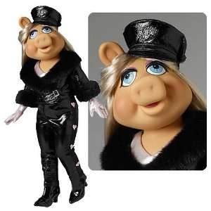  Muppets Miss Piggy Hog Wild Tonner Doll: Toys & Games